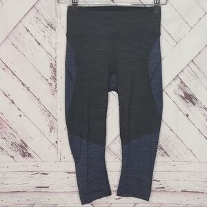 🦄Outdoor Voices TechSweat Two-Tone Kneecap 7/8 Leggings